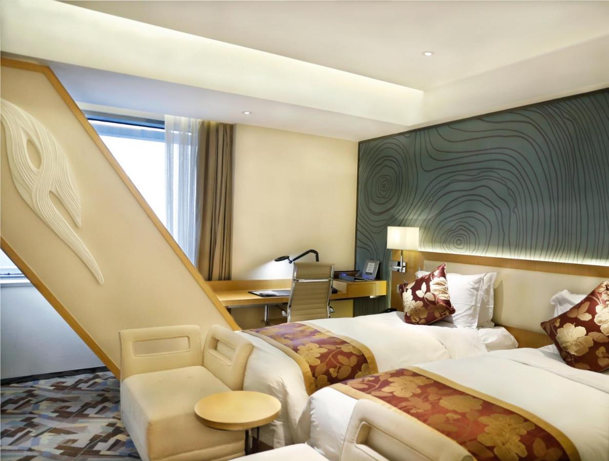 Ln Dongfang Hotel Financial Center, Фошан Екстериор снимка