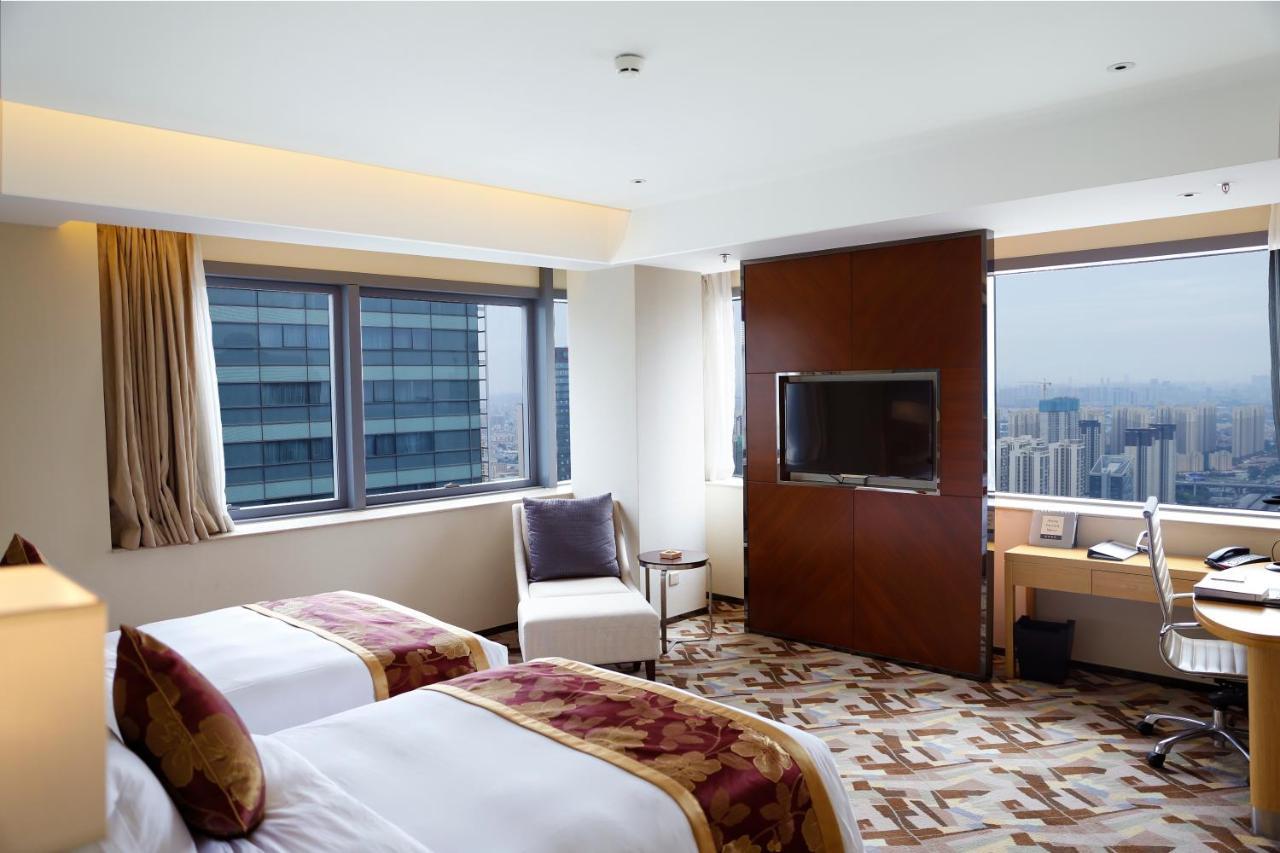 Ln Dongfang Hotel Financial Center, Фошан Екстериор снимка
